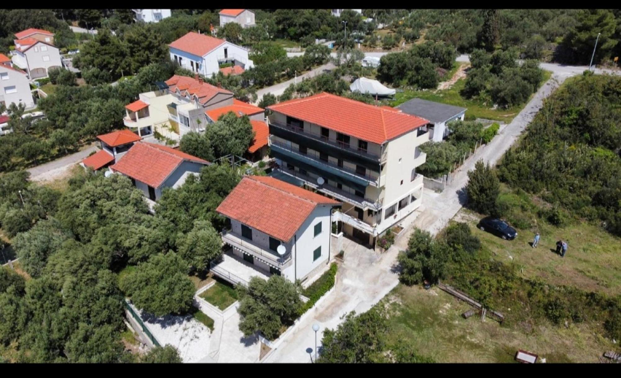 Apartments Dalmatin Žuljana Esterno foto